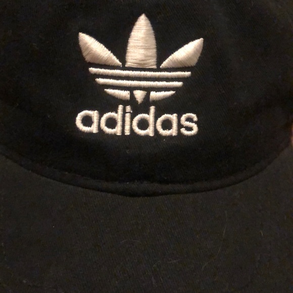 Adidas hat - Picture 2 of 4